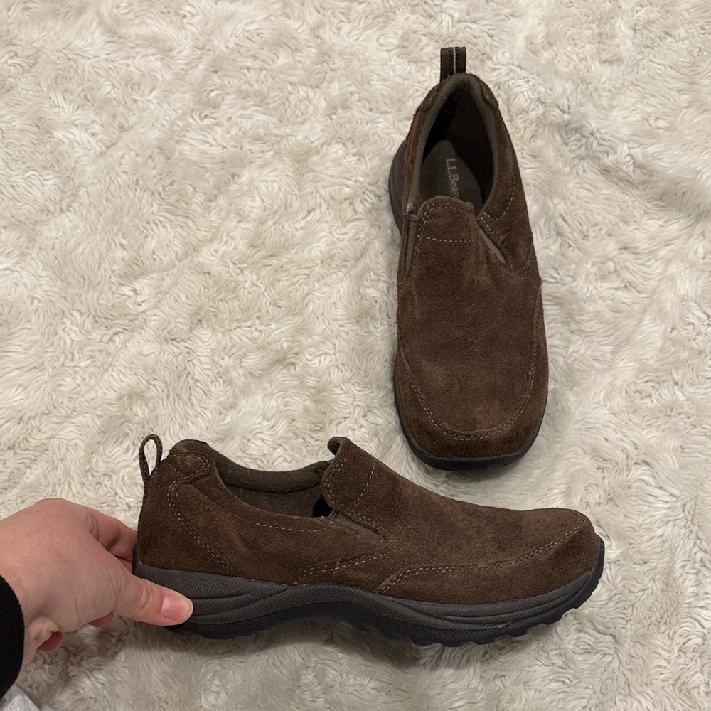 L.L. Bean Brown Suede Slip-On Women's Clogs‎ Size 7
